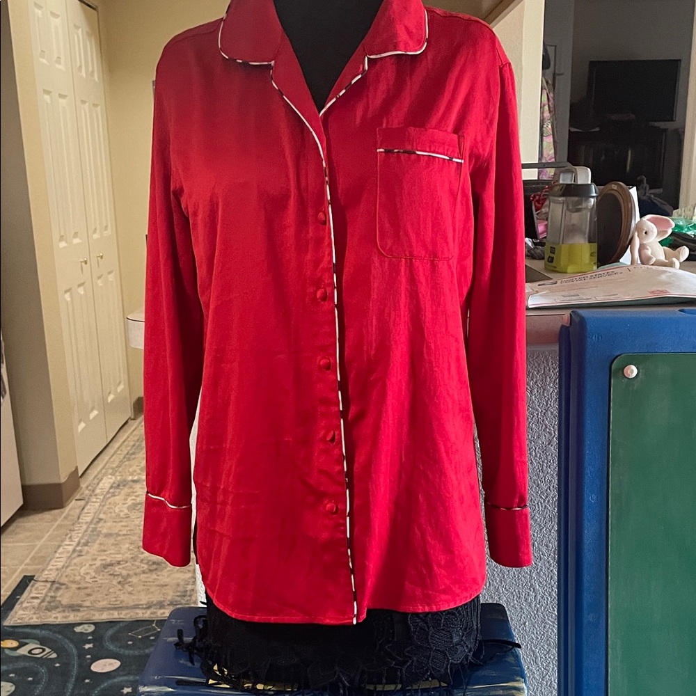 Cosmopolitan Red Pajama Top with Black Trim